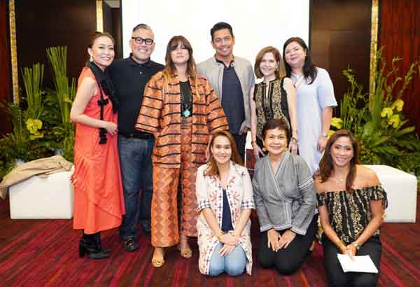 (Clockwise from left) Marga Nograles, Rajo Laurel, Paloma Zobel, Gary Valenciano, Anne Marie Saguil, Zarah Juan, 'Baro at Sayá' Project Head Kat Mañosa, Chairman of the Board of Museo Pambata Nina Yuson and Bambi Mañosa-Tanjutco.