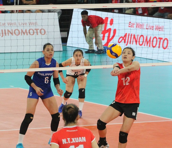 The Philippines Women’s Volleyball team lost their opening game against Vietnam at the Philsports Arena in Pasig City on December 3, 2019. PHOTO BY ENRIQUE AGCAOILI