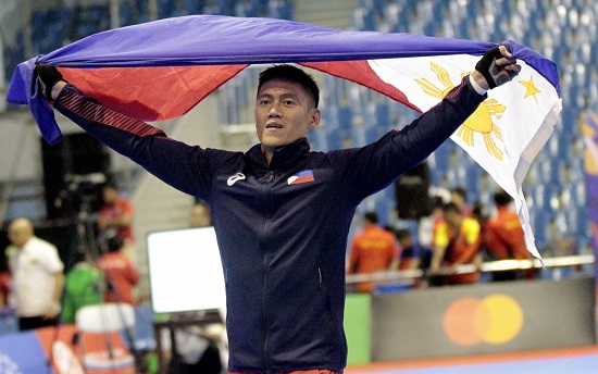 Mike Bañares bags the gold medal in live stick welterweight division held in Angeles City, Pampanga on Sunday, December 1, 2019. PHOTO BY ROGER RAÑADA